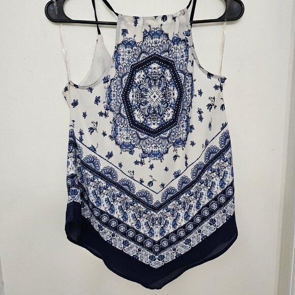 IZ Byer Blouse Women's White Blue Geometric V-Neck Sleeveless Tank Top Size S - Picture 9 of 12